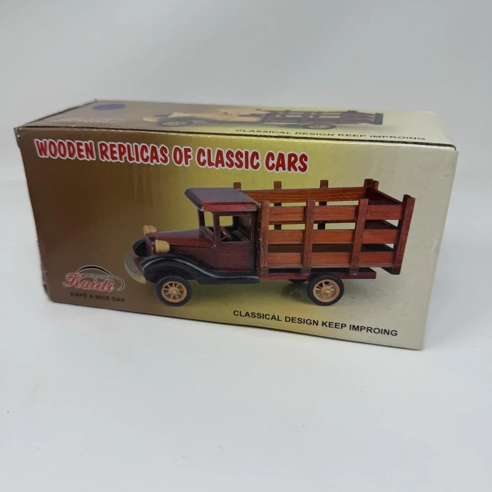 Kaidi Classic Cars Brown Wooden Truck Toy Vehicle Display New